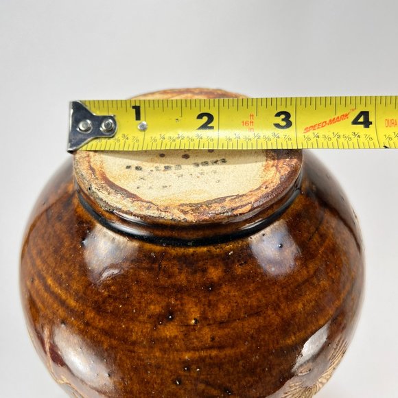 Sarawak Vase Clay Pottery Carved Crane Bird Glazed Brown Cream Ruffle Folk Art - Picture 13 of 13